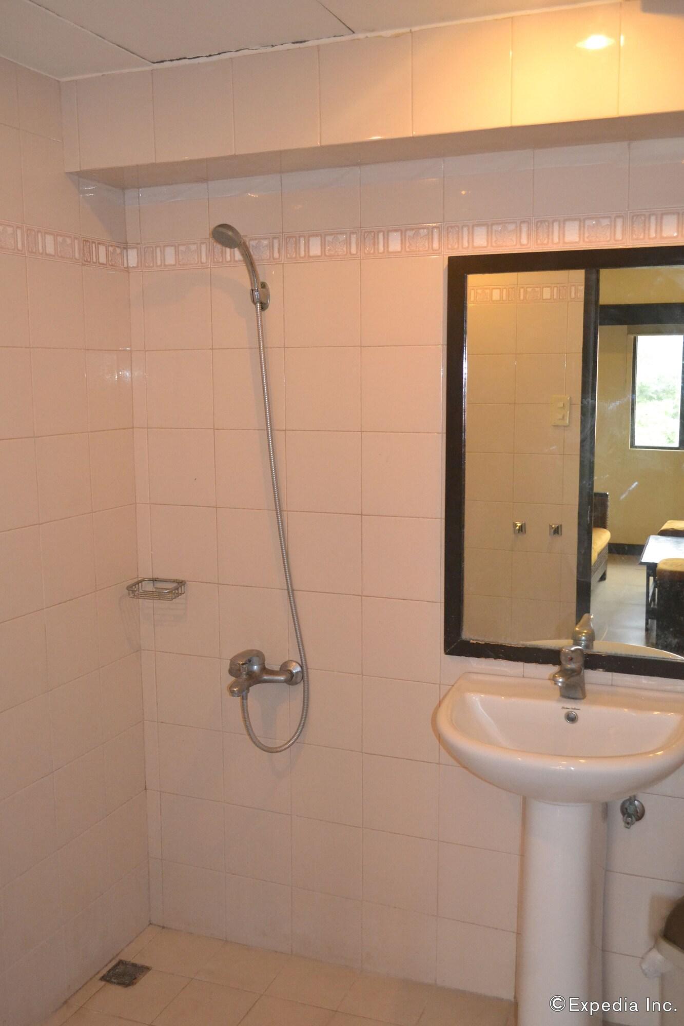 Hotel Lancaster Cebu Lapu-Lapu City