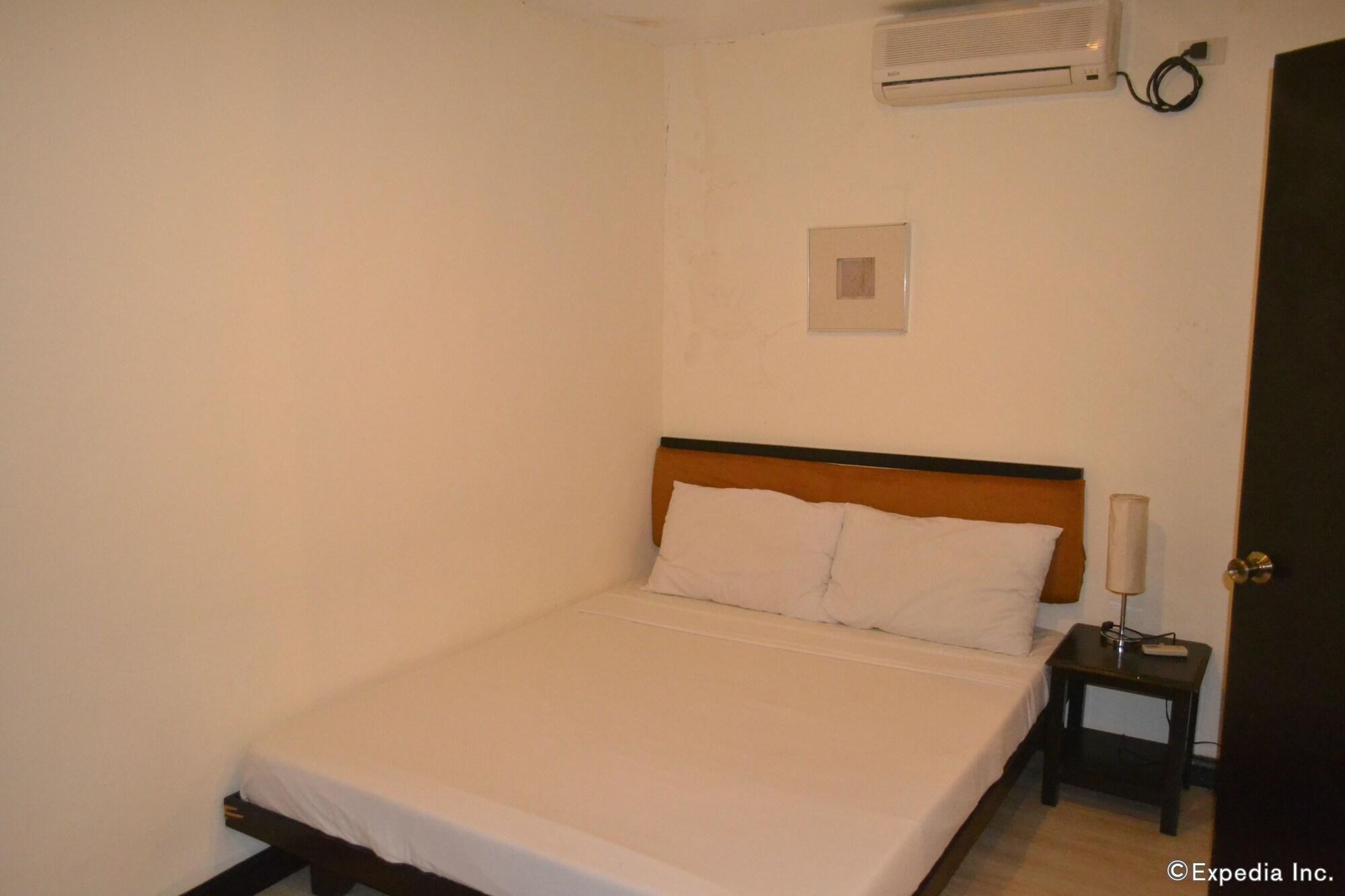 Lancaster Cebu 3*