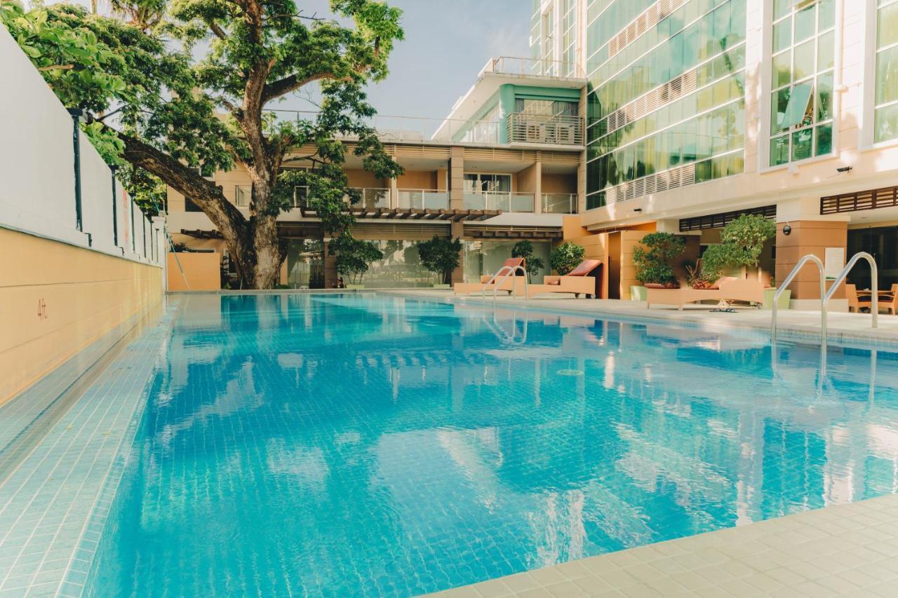 Ayala Mall 10mins Walk & Pool *