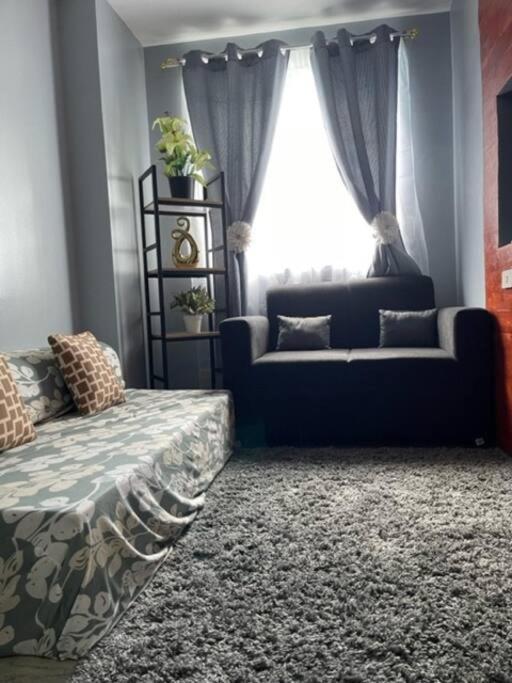 Cozy 1 Bedroom With Pool.