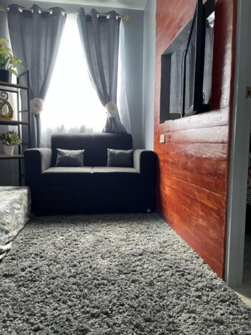 Apartment Cozy 1 Bedroom With Pool.