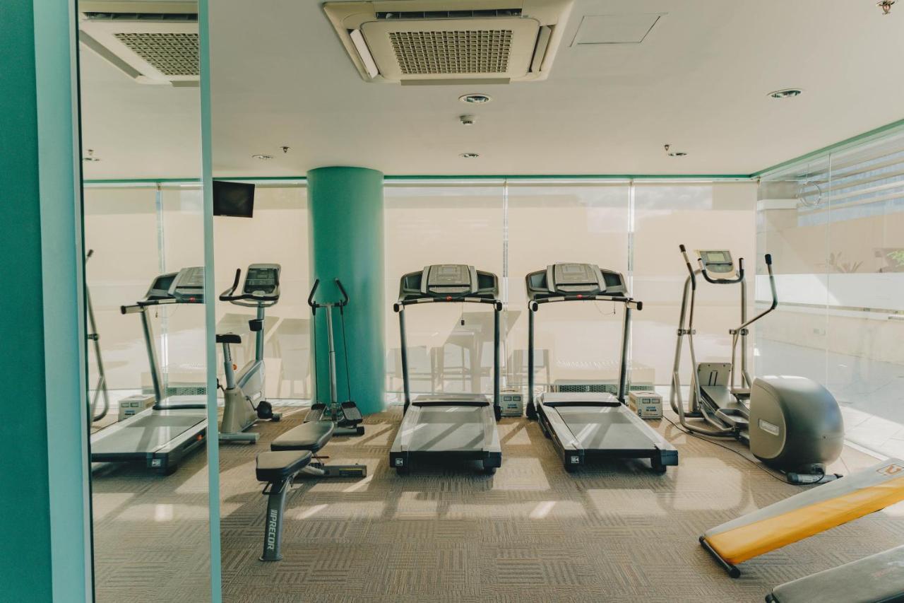 Apartment Ayala Mall 10mins Walk & Pool Cebu