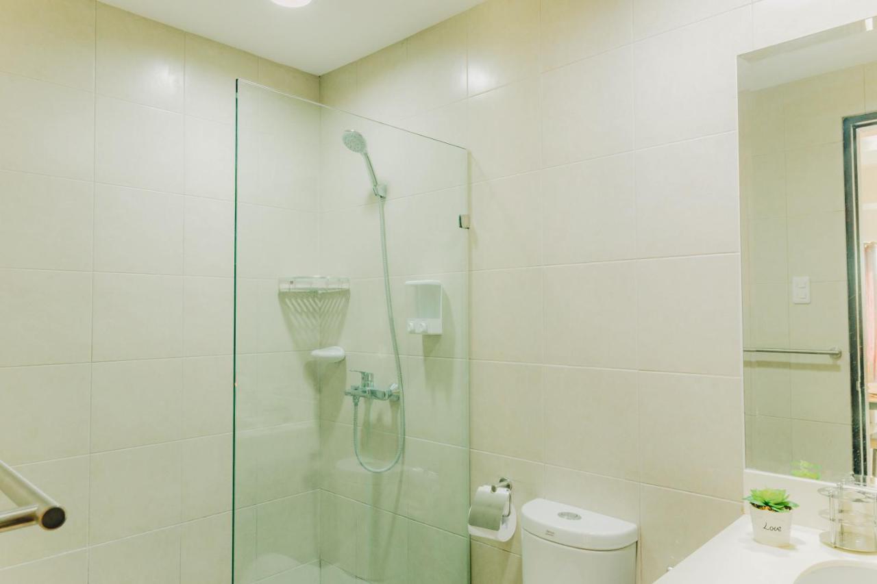 Ayala Mall 10mins Walk & Pool * Cebu