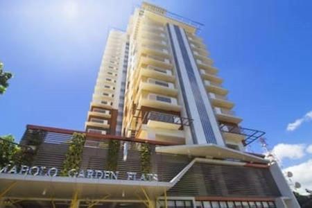 Mabolo Garden Flat A7 Near Ayala Mall *