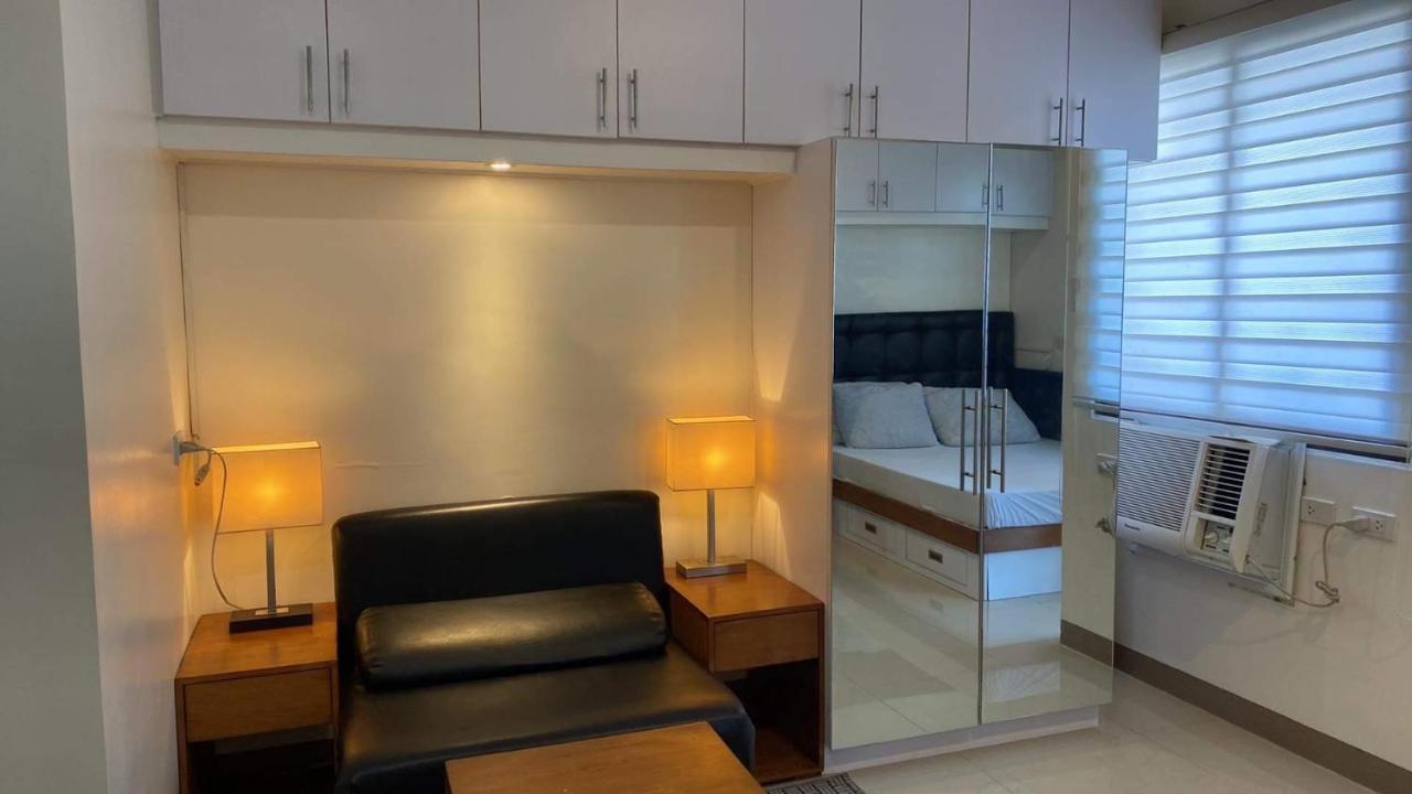 Mabolo Garden Flat A7 Near Ayala Mall Apartment *