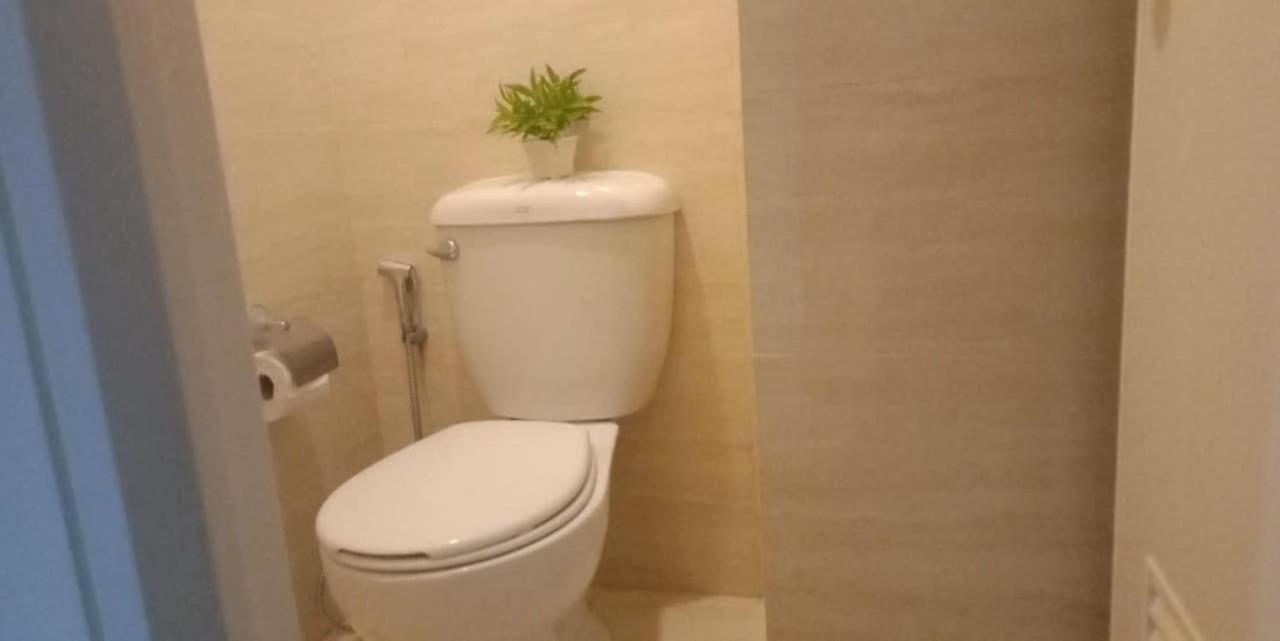 Aparthotel Mabolo Garden Flat A8 Free Rooftop Infinity Pool Cebu