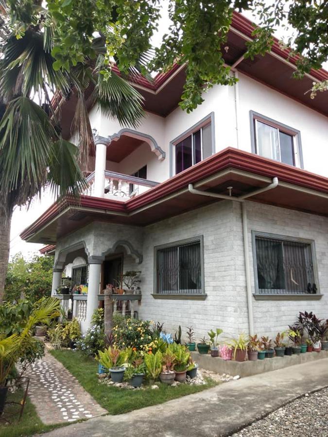 Titanic Villa Basdiot
