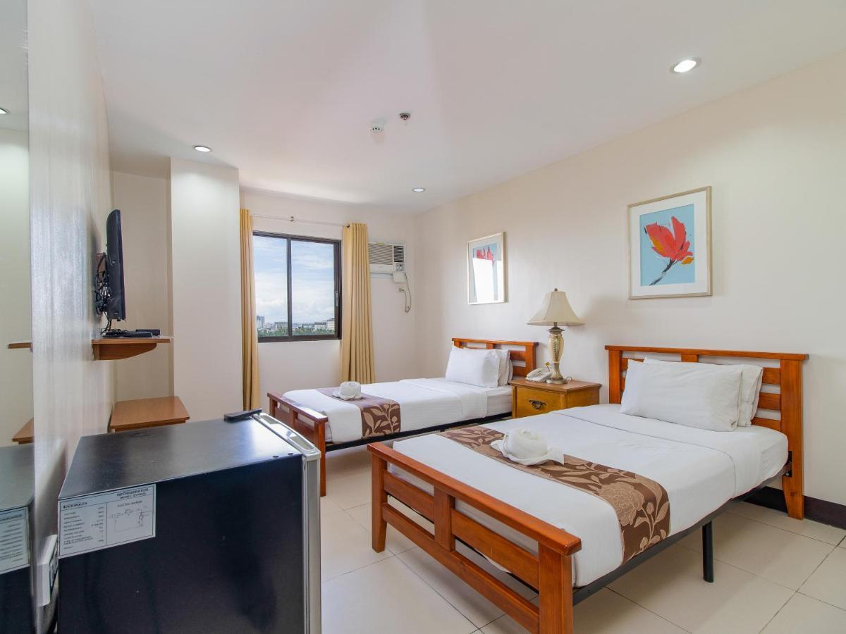 Main & Hotel 2*