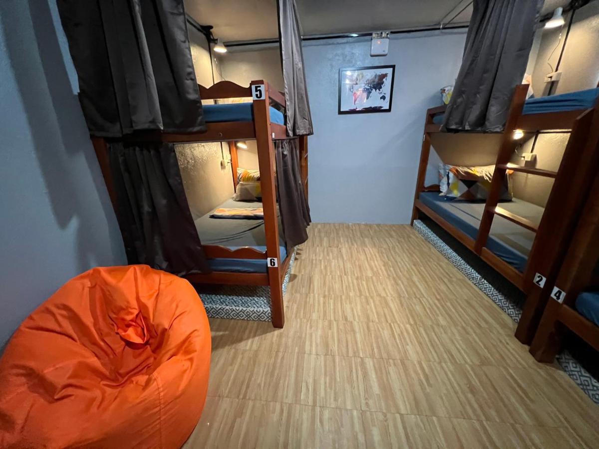 West Coast House Hotel Cebu