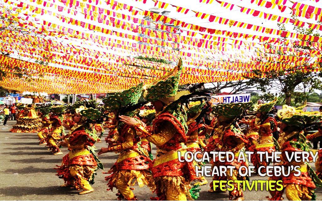 Tropical Breeze - Center Hostel Cebu