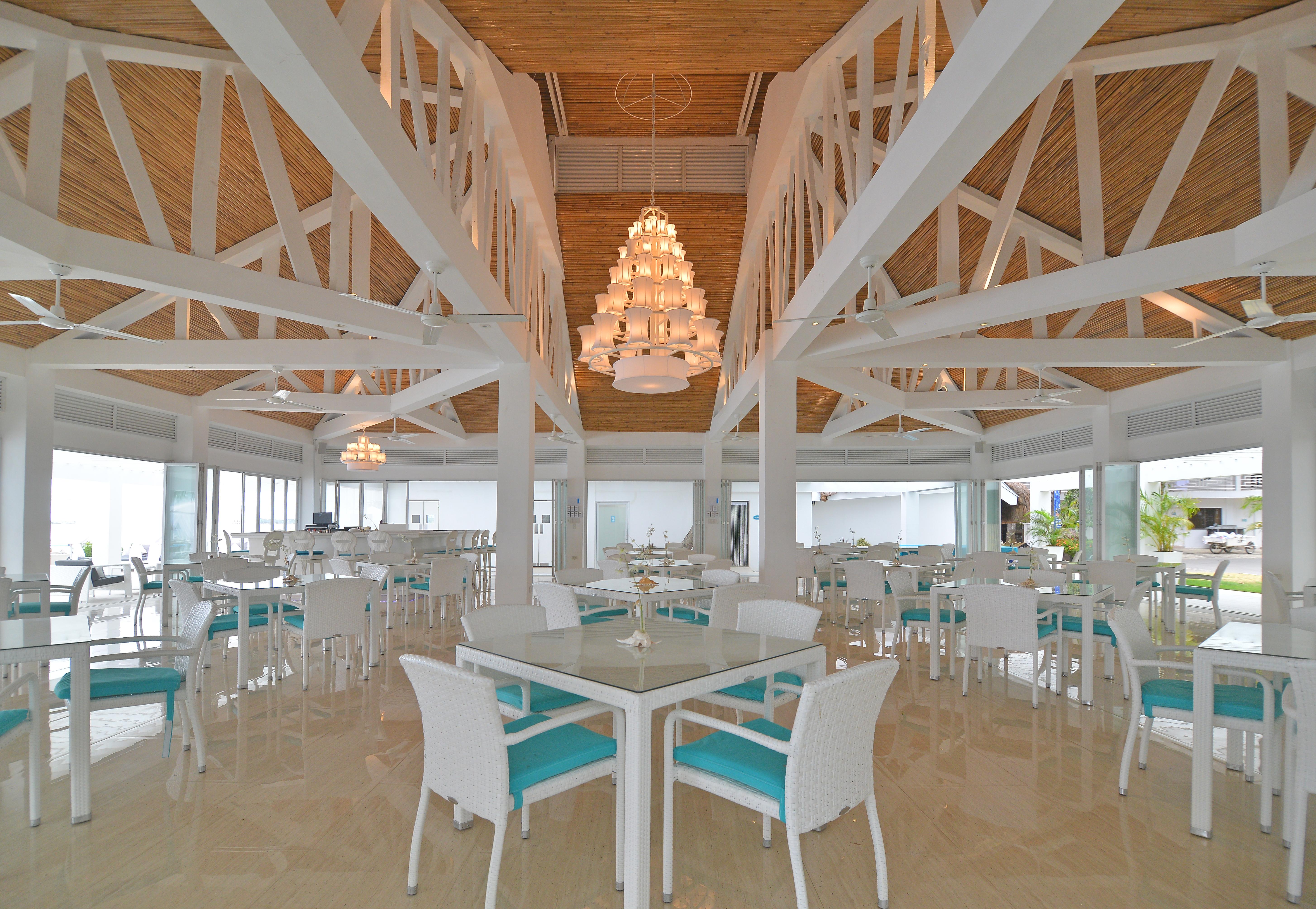 Pacific Cebu Resort 3*