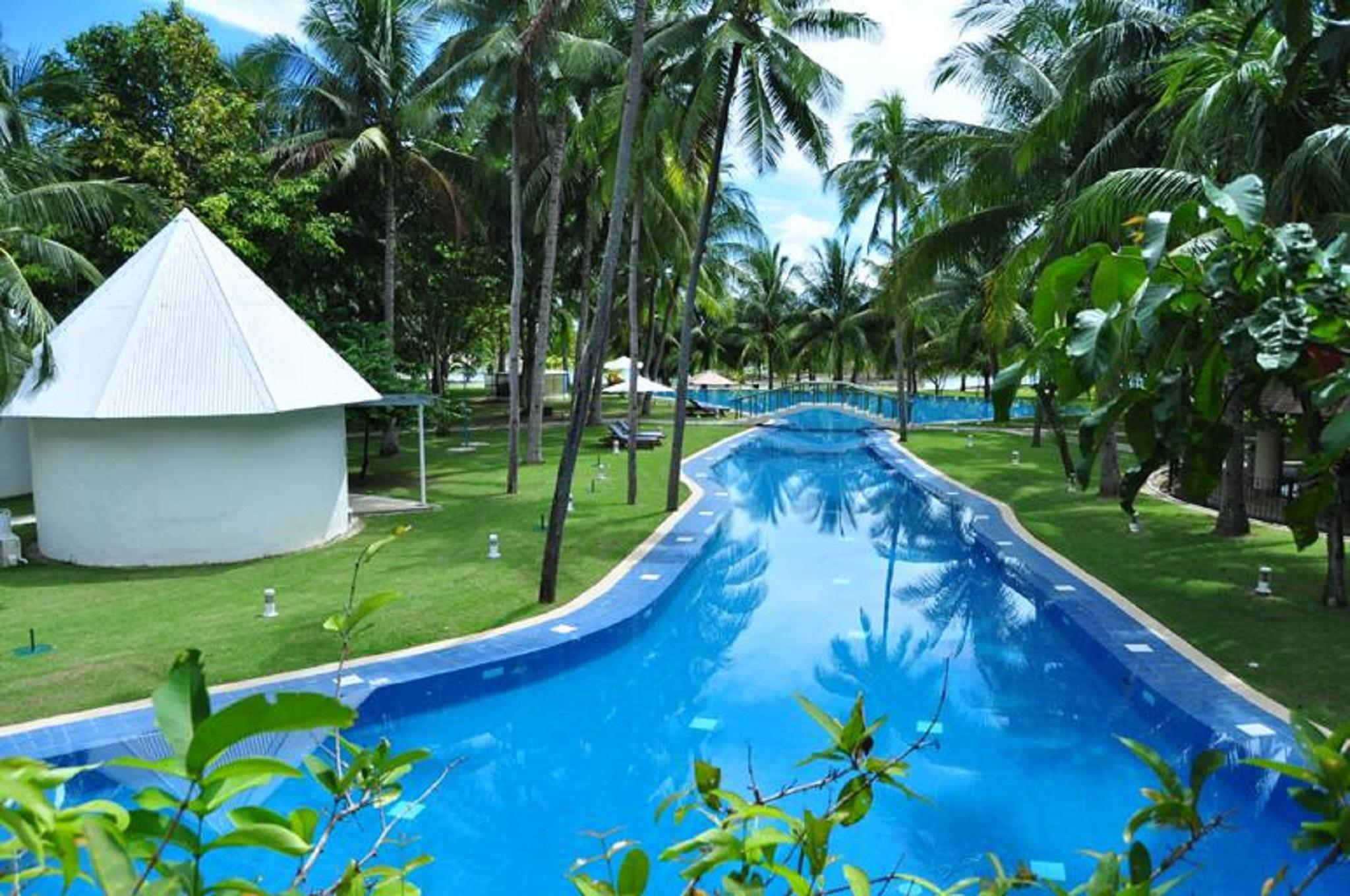 Cordova Reef Village Resort 4*