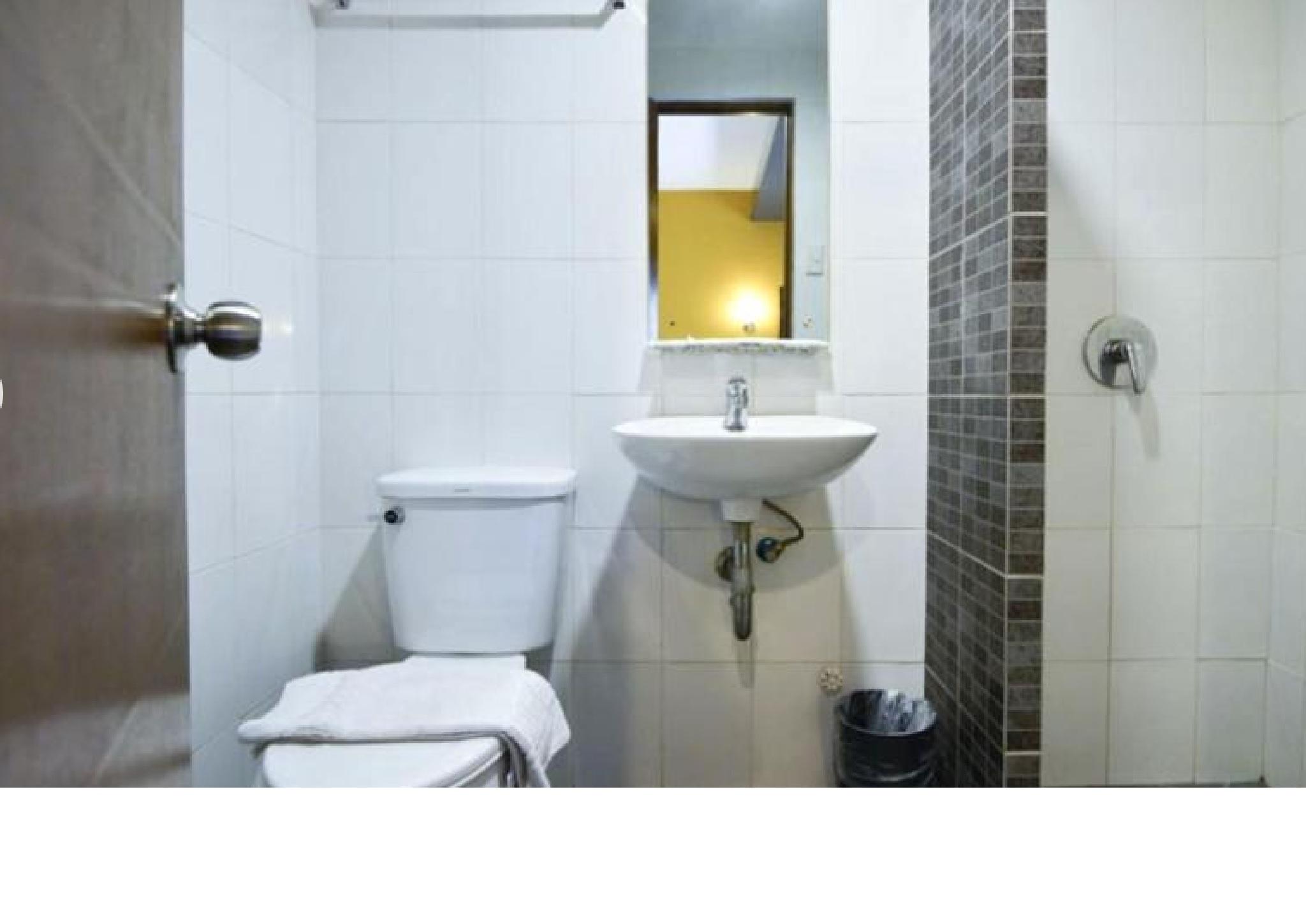 Express Mactan Inn 2*