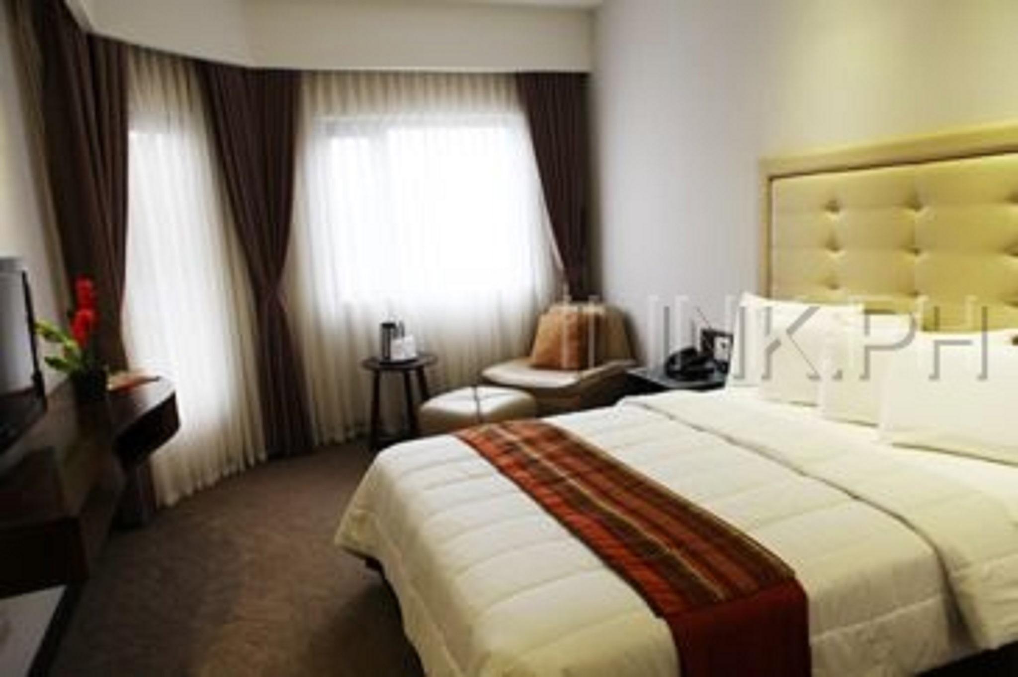Castle Peak Hotel Cebu