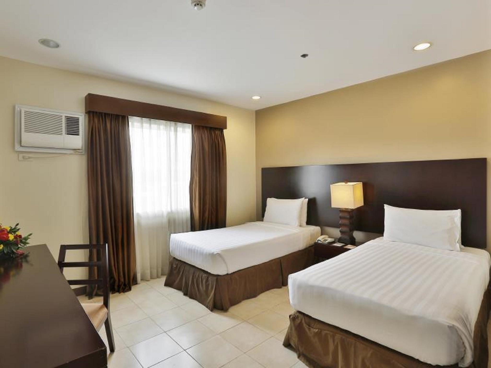Alpa Hotel