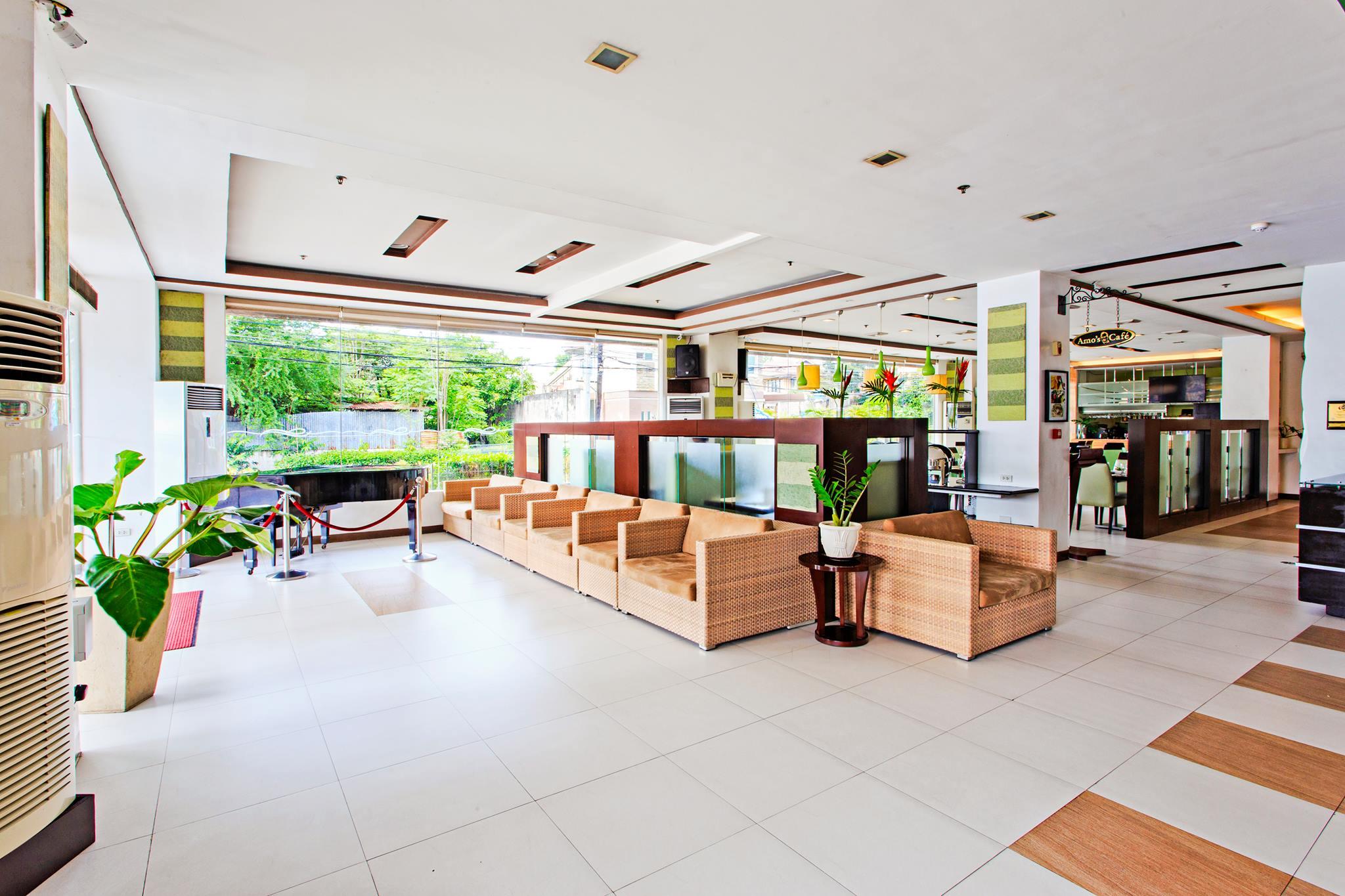 Alpa Hotel