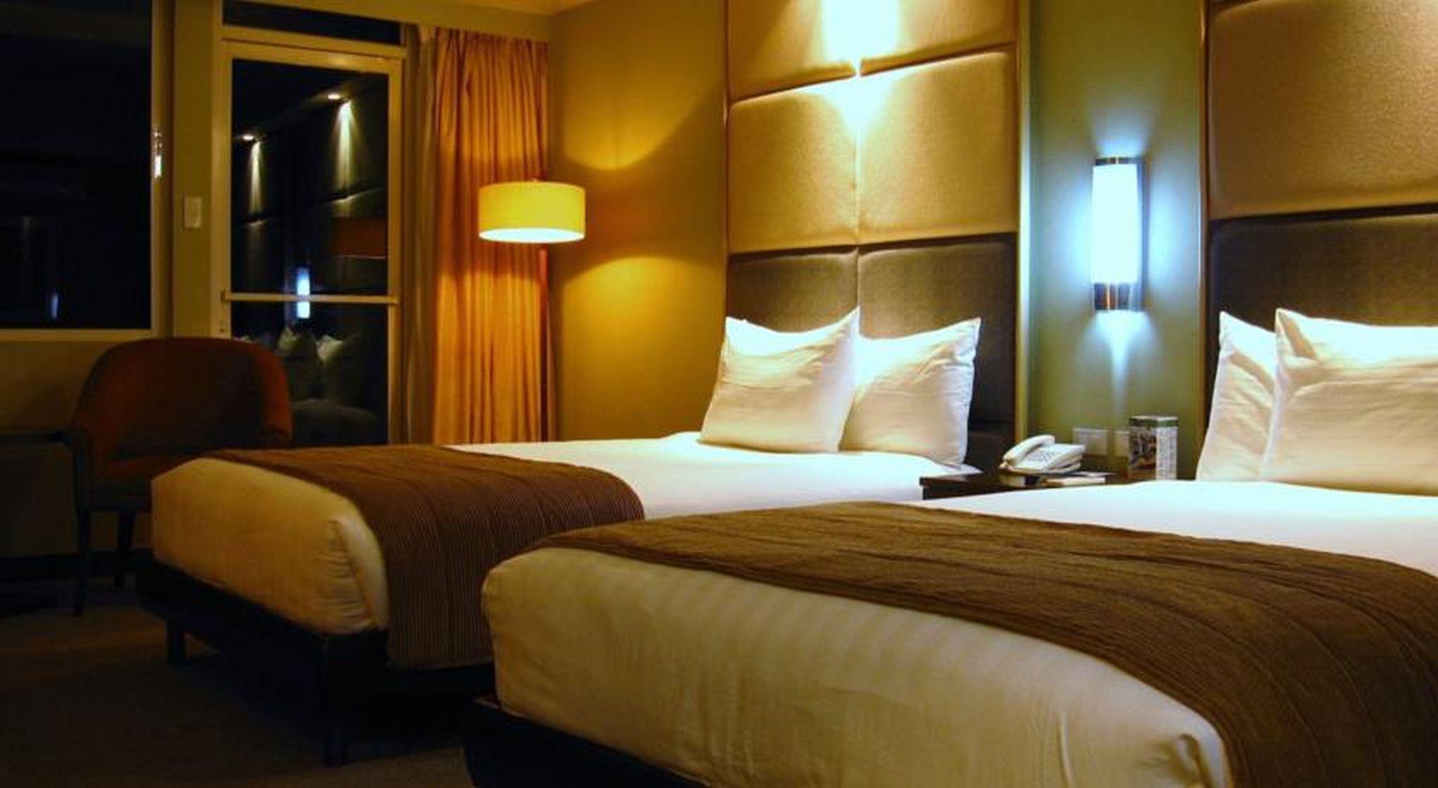 Sotogrande And Lapu-Lapu City