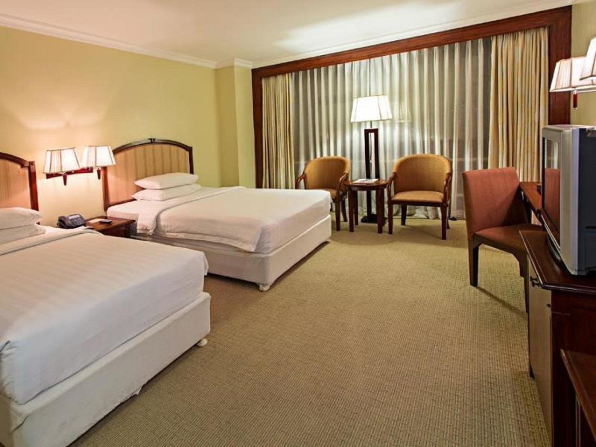 Parklane International Hotel