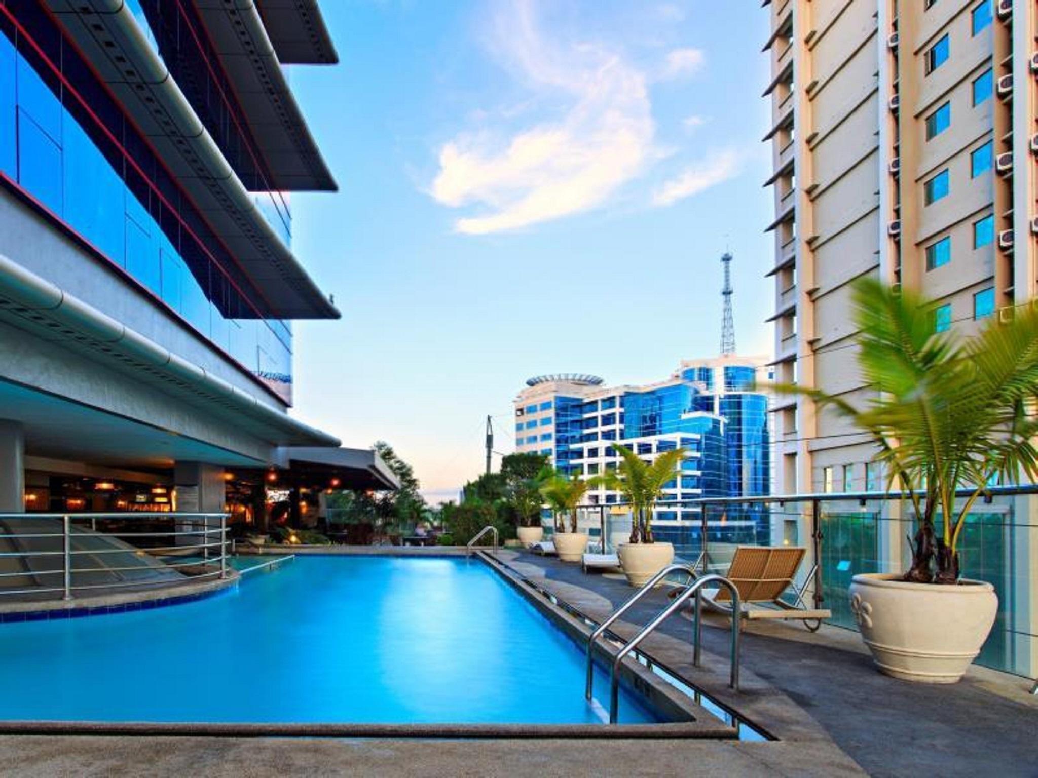 Parklane International Hotel