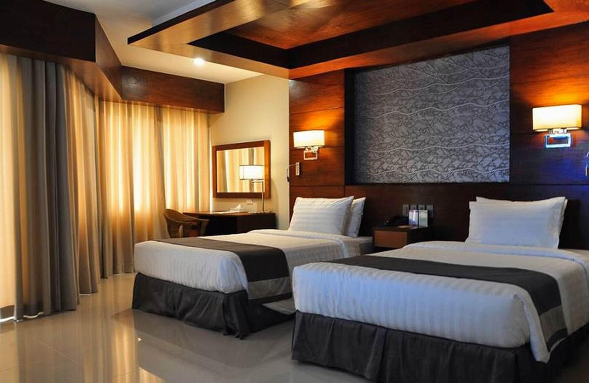 Resort Cebu White Sands And