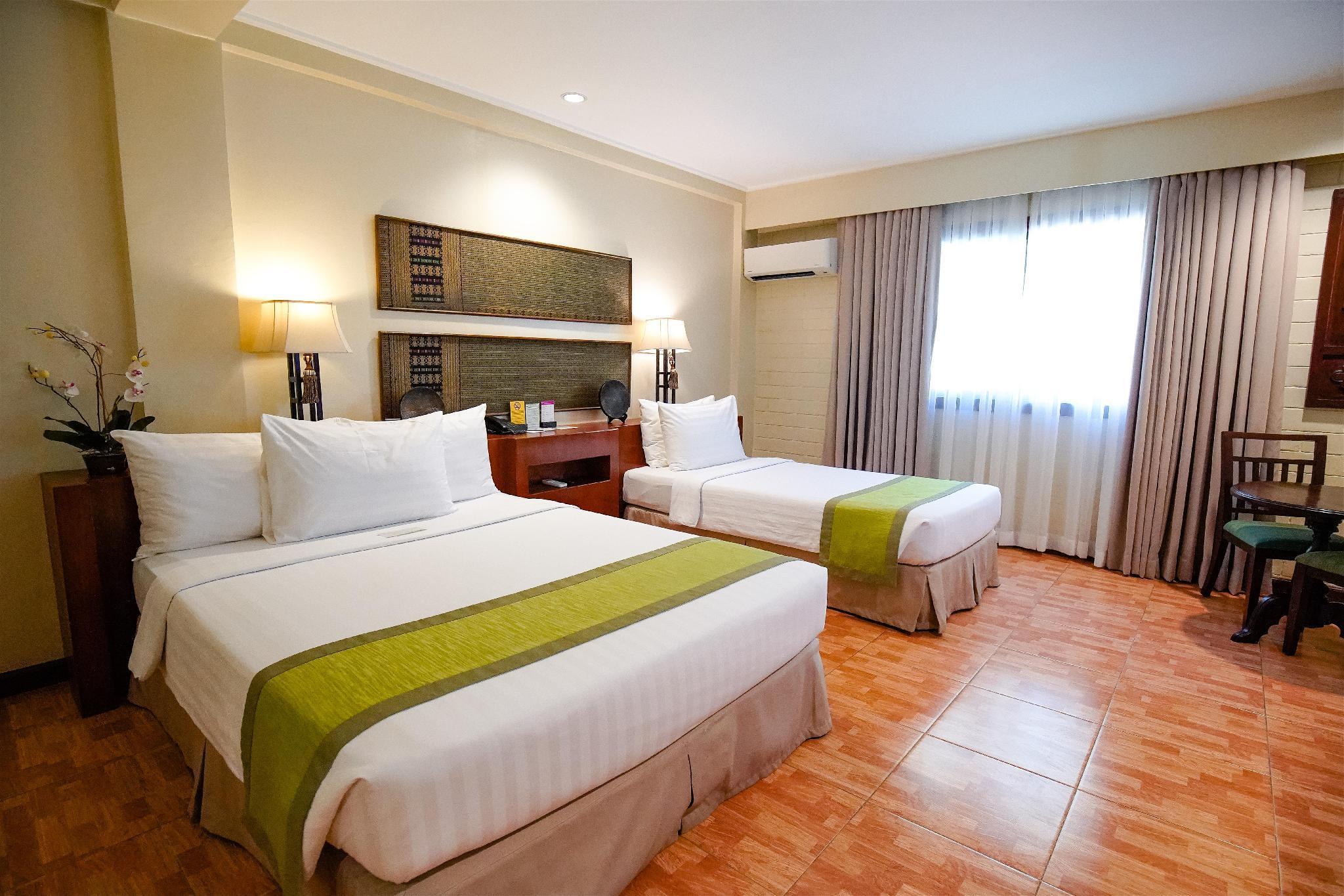 Cebu White Sands And Resort 4*