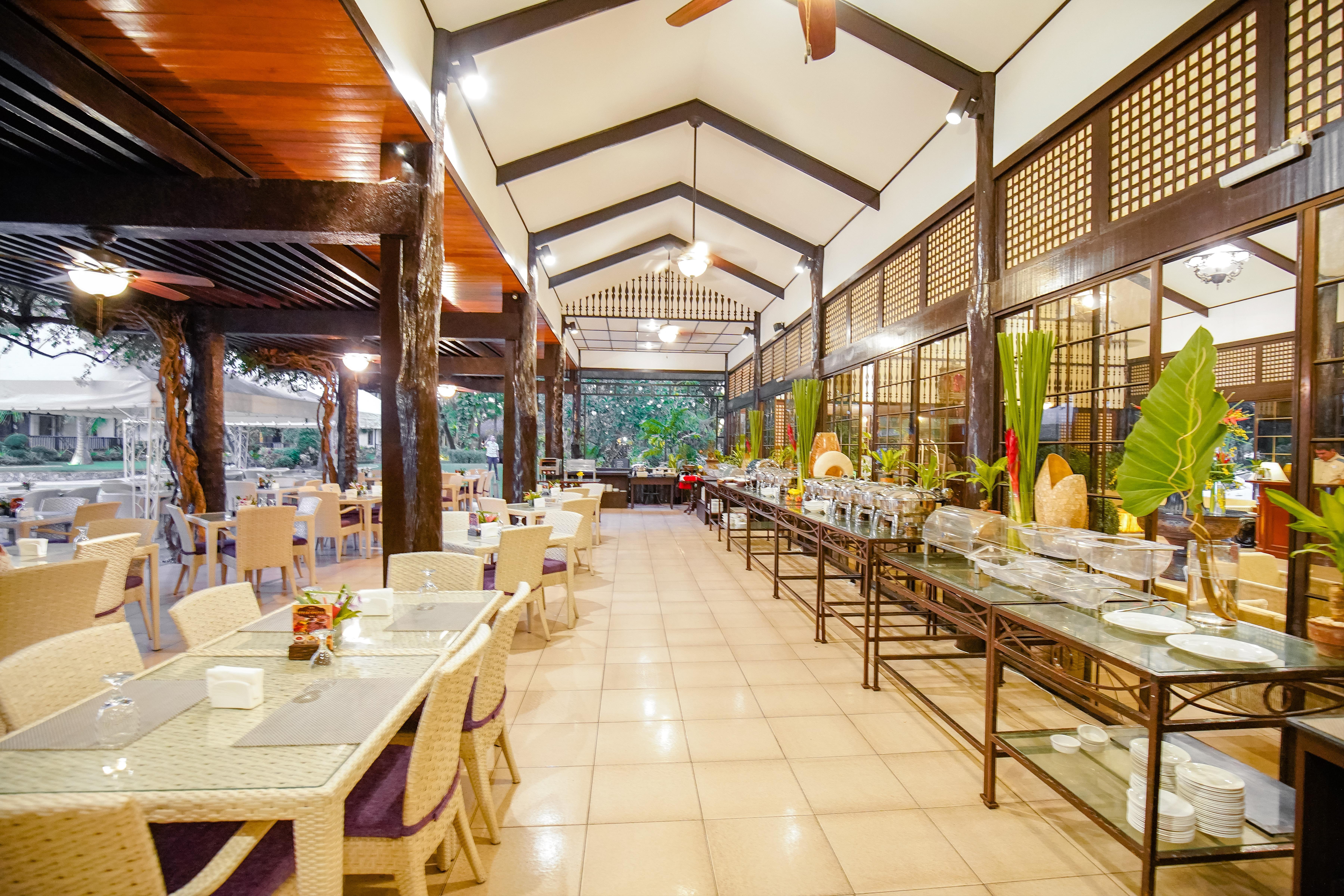 Cebu White Sands And 4* Lapu-Lapu City