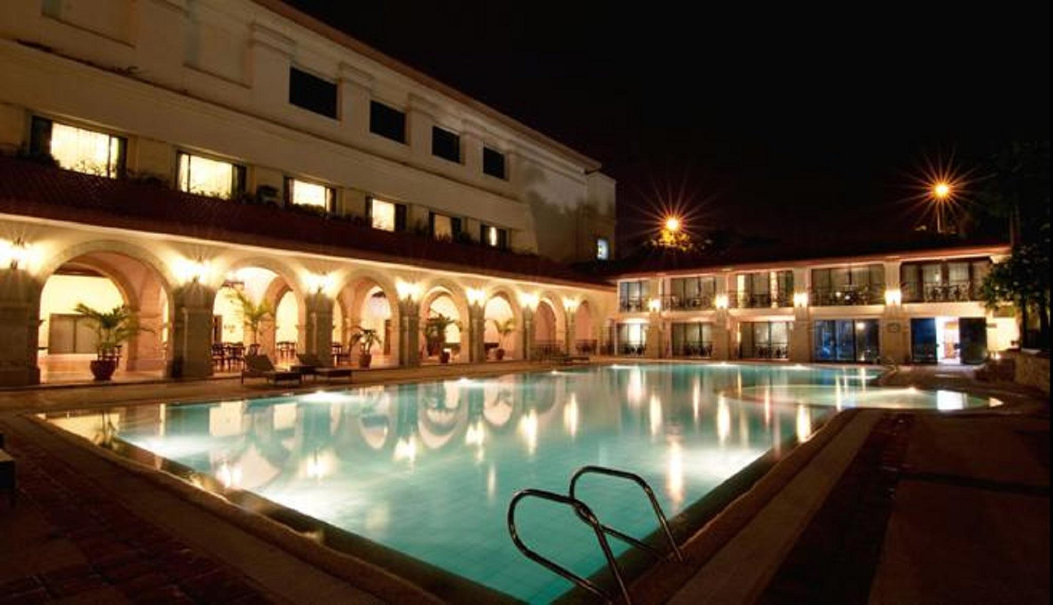 Waterfront Airport And Casino Hotel Lapu-Lapu City