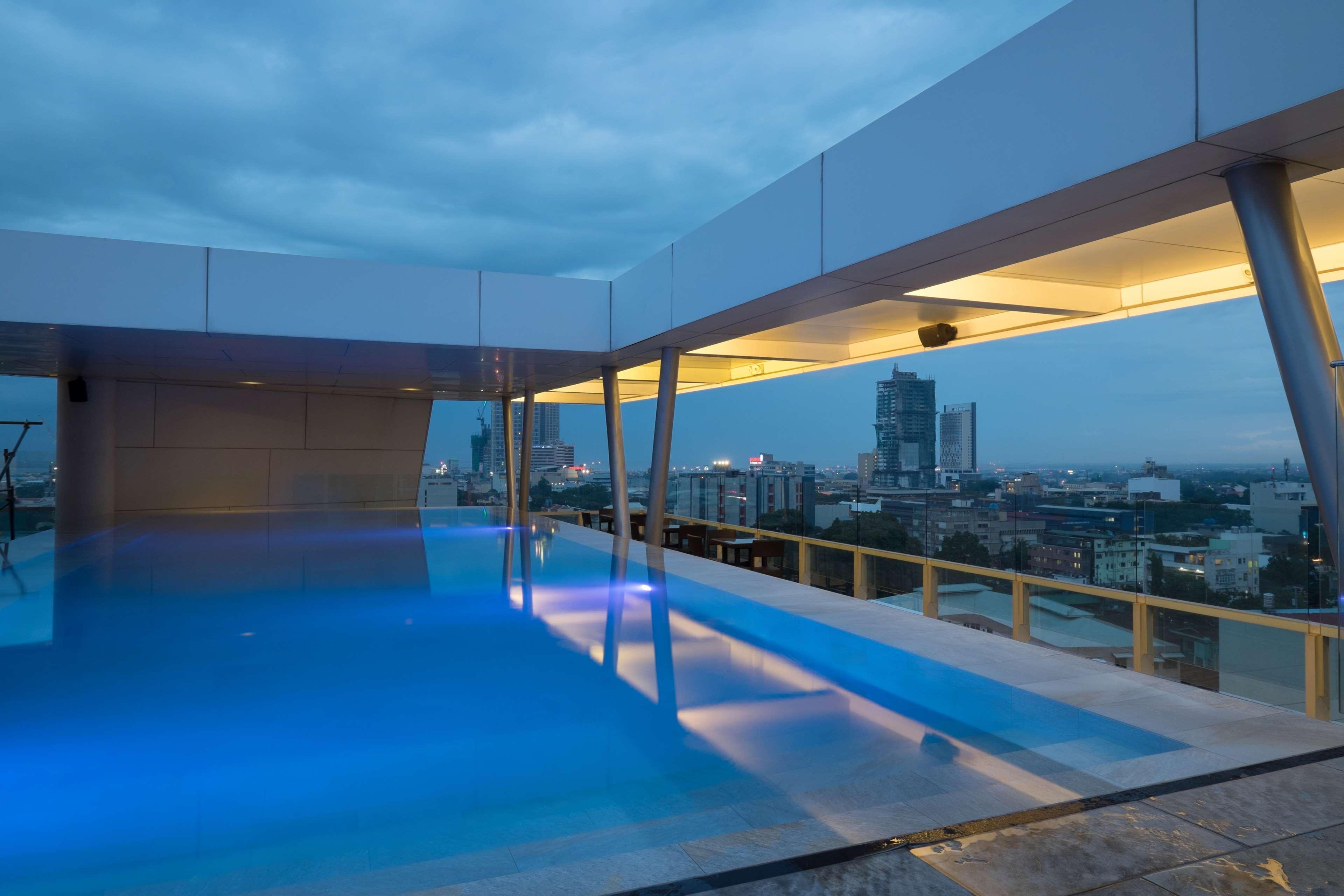 Lex Hotel 4*