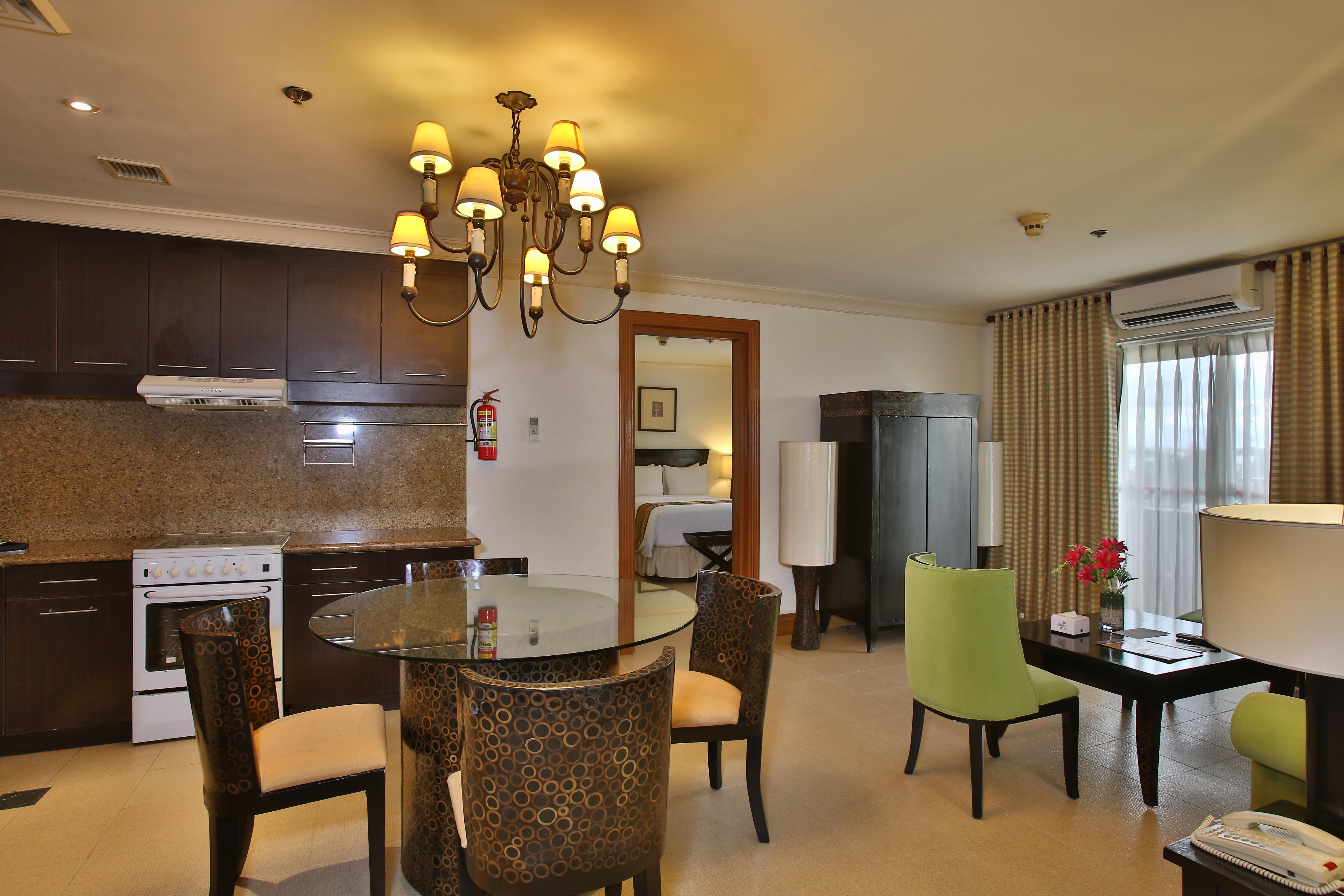 Hotel Crown Regency Mactan