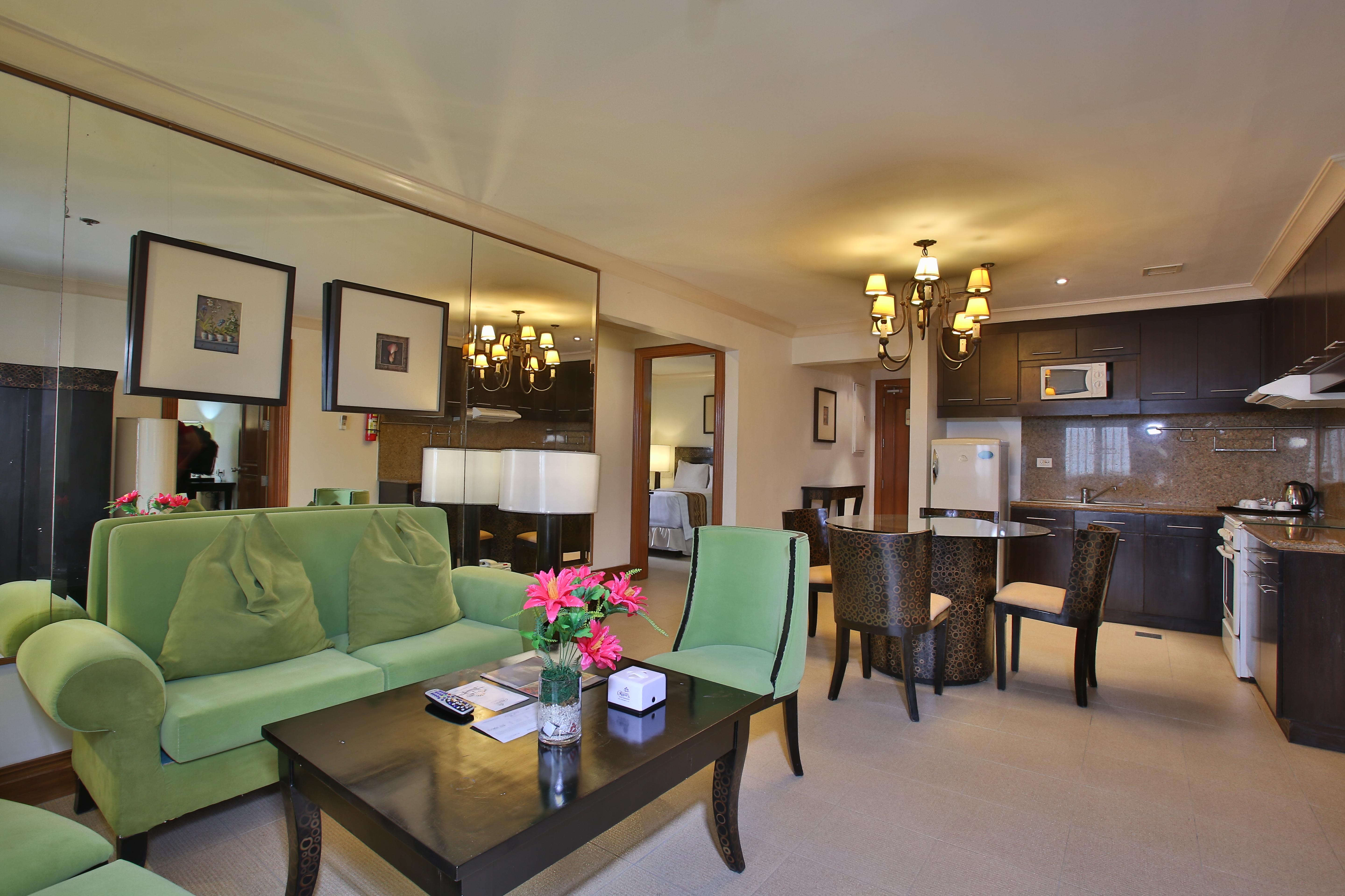Hotel Crown Regency Mactan Lapu-Lapu City