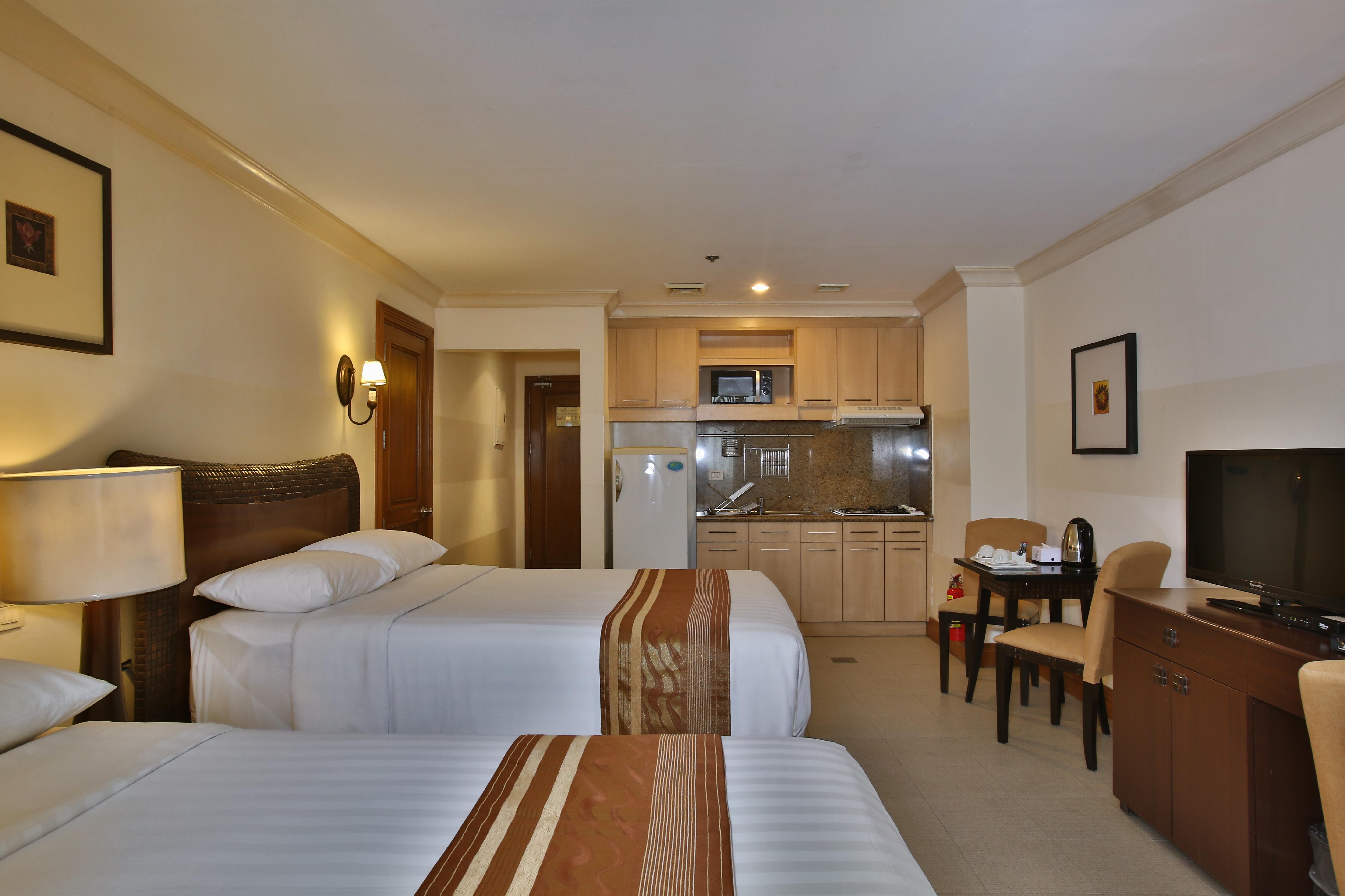 Hotel Crown Regency Mactan Lapu-Lapu City
