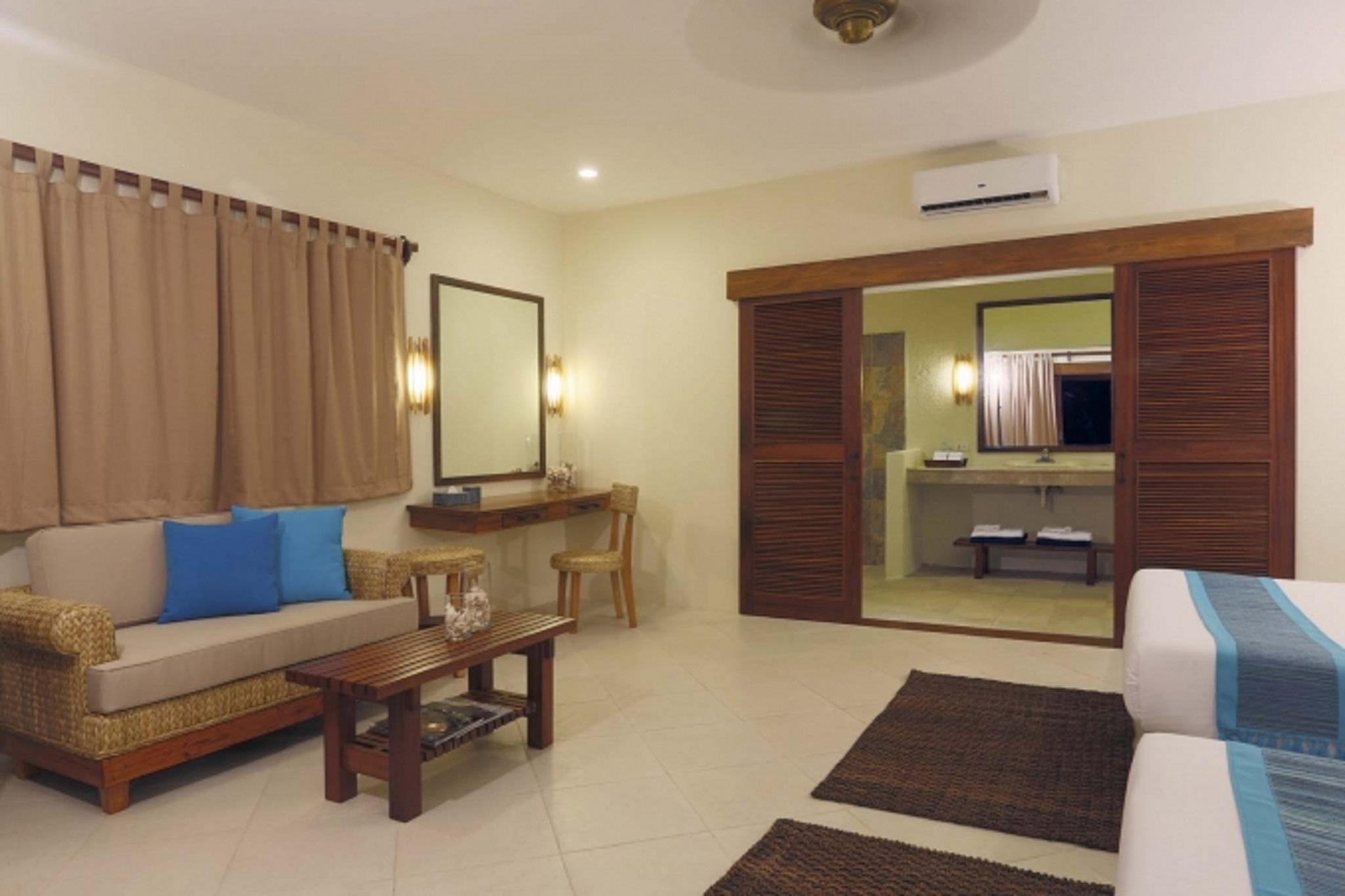 Resort Bluewater Sumilon Island