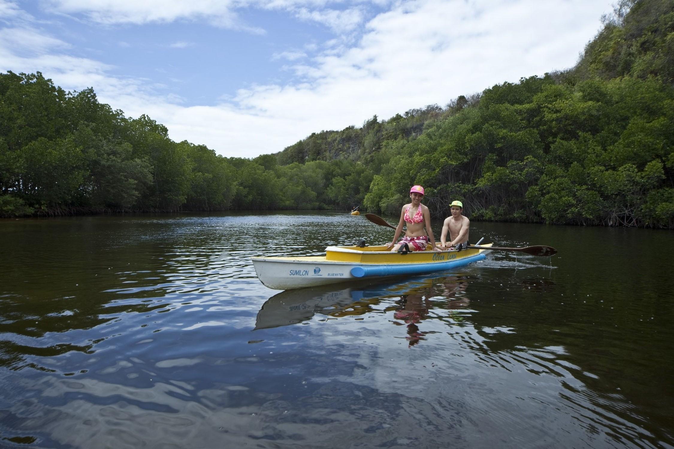 Resort Bluewater Sumilon Island