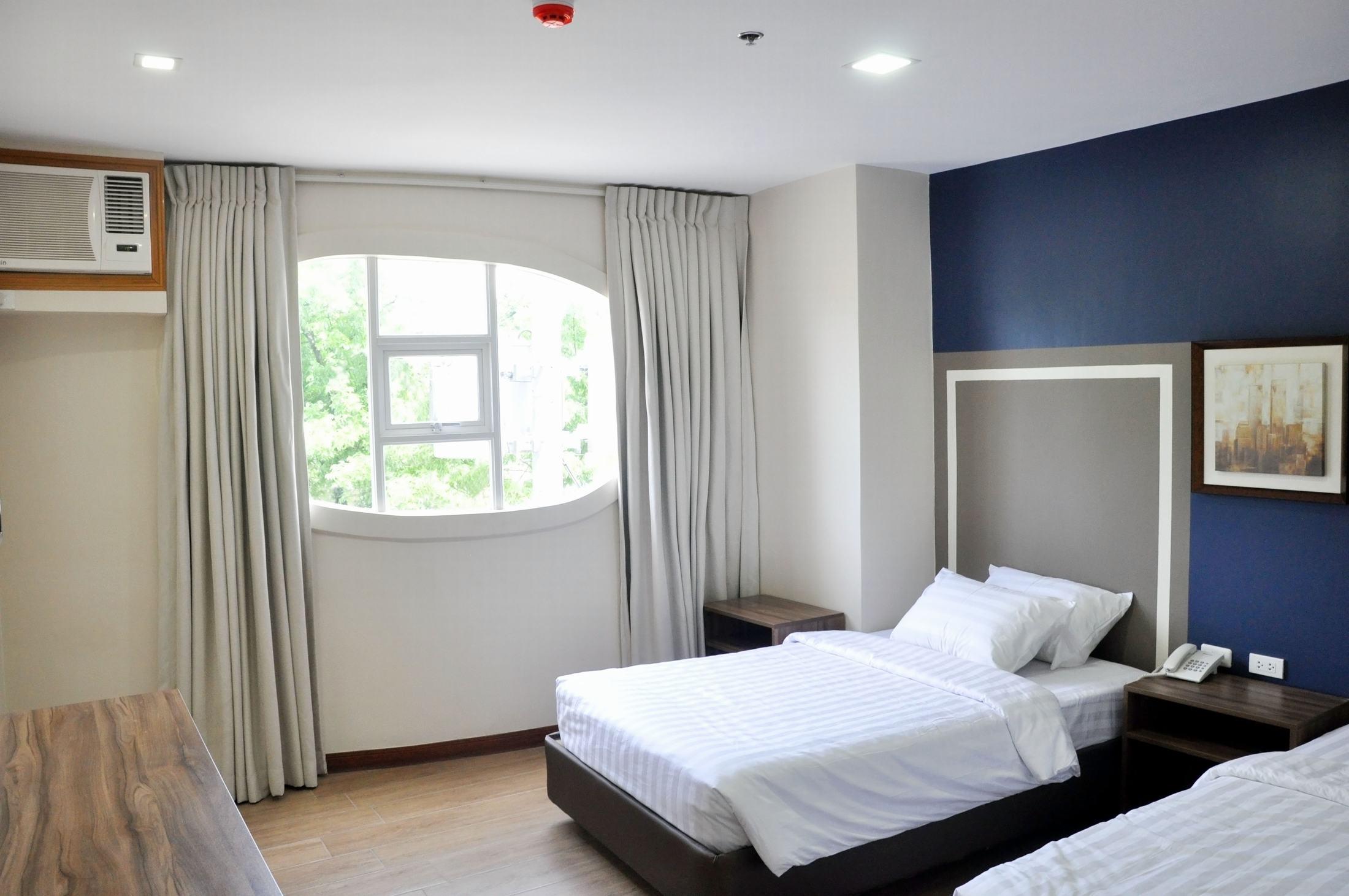 Hotel S & Residences 2*