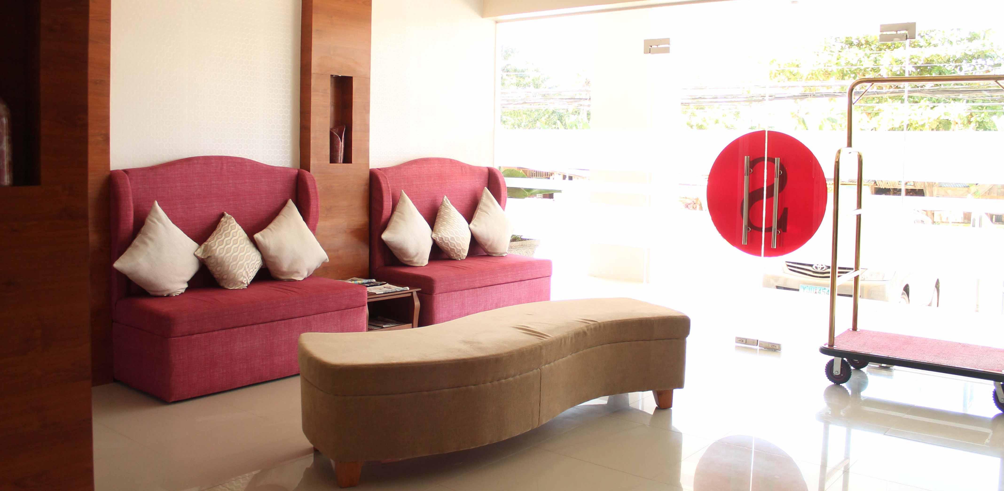 Sebastien Hotel