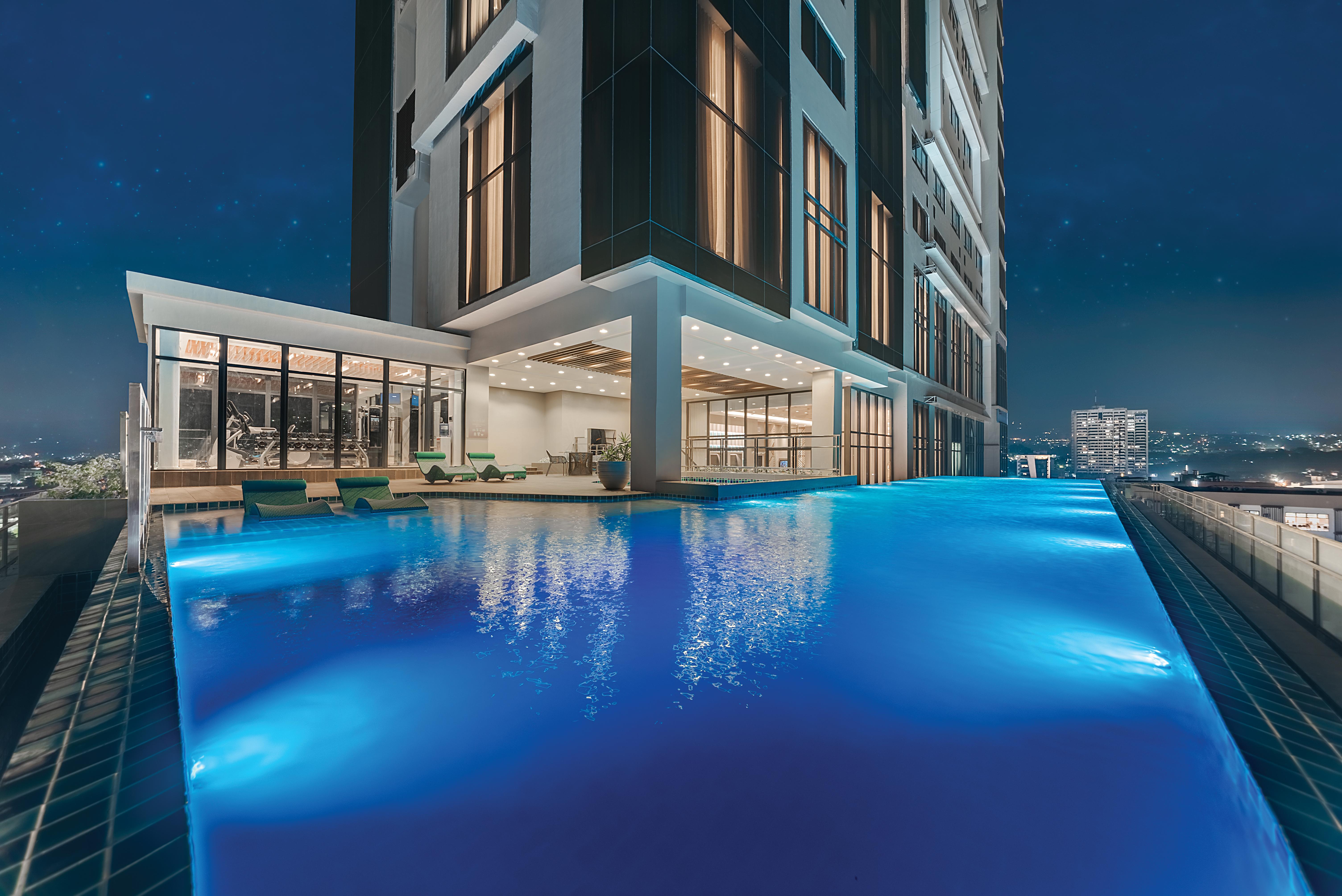Citadines Hotel 4*