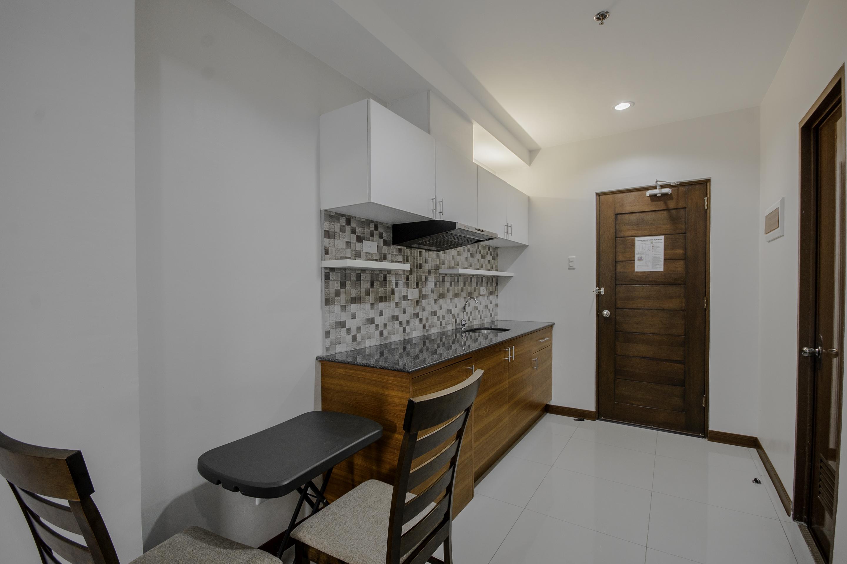 Cornerstone Manor 3*