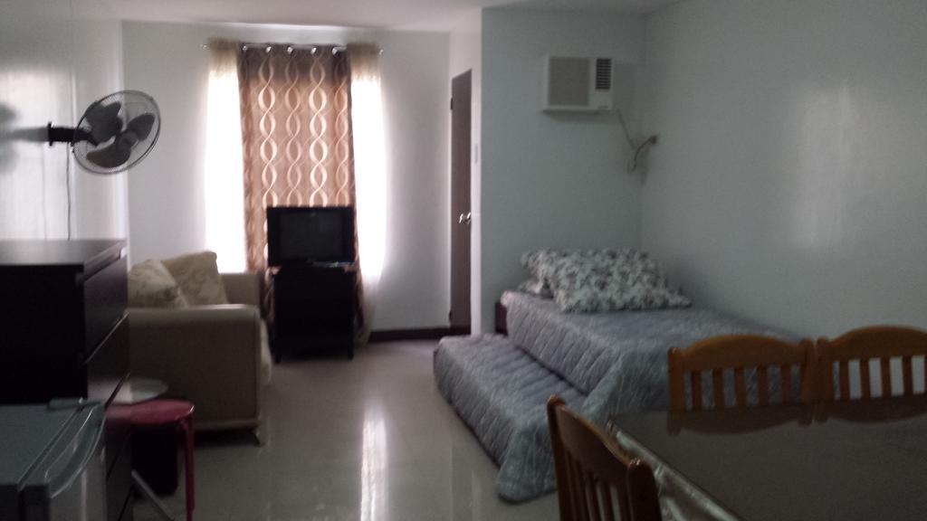 Urban Deca Homes Apartment