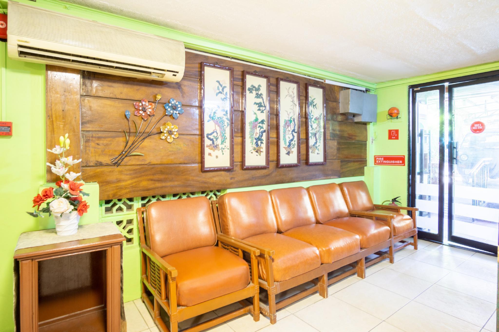 Reddoorz At Maanyag House Mandaue Hotel