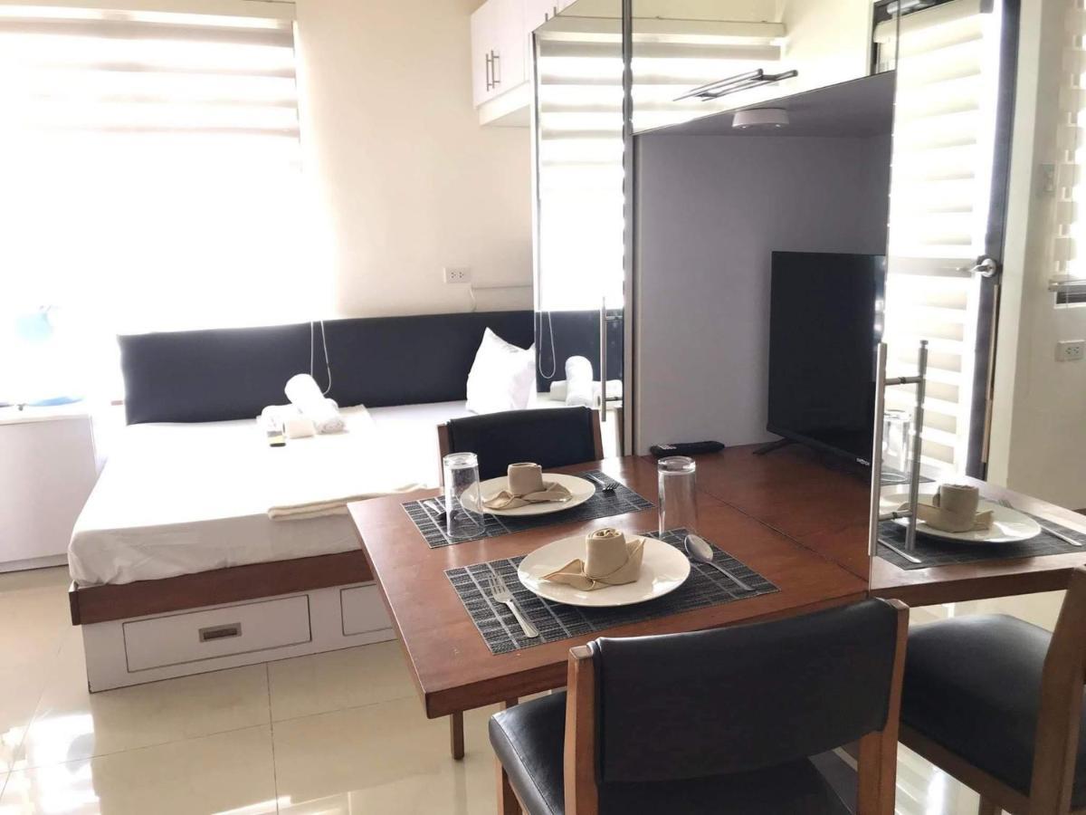 Mabolo Garden Flat A7 Near Ayala Mall *