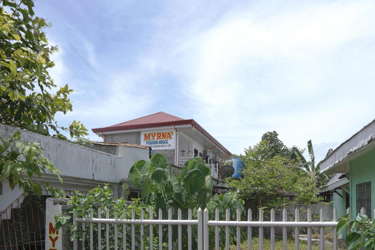 Yumsky House And Hotel Pooc