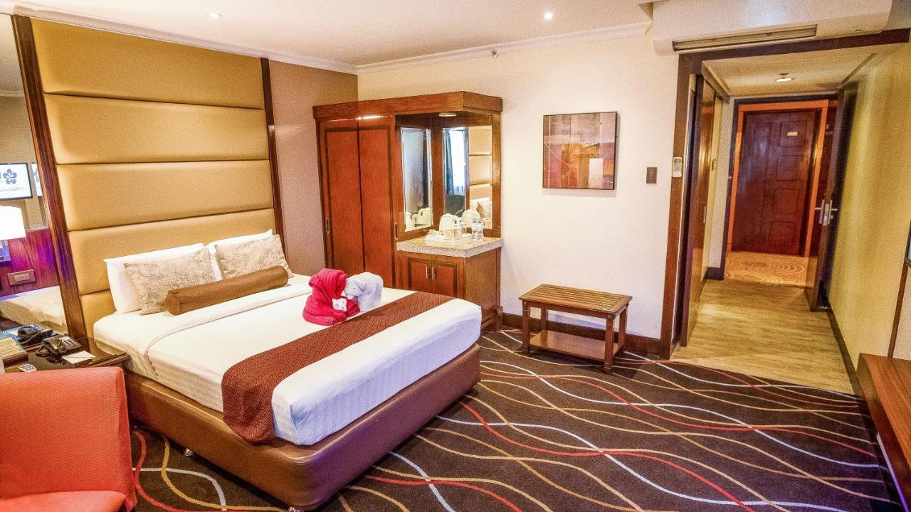 Parklane International 3* Cebu