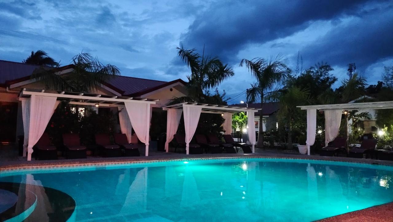 Hotel Garden Village 3*