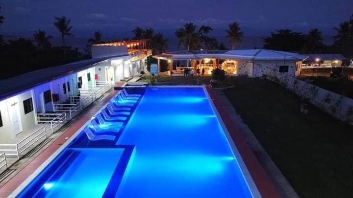 Resort Casa Delrio Camotes