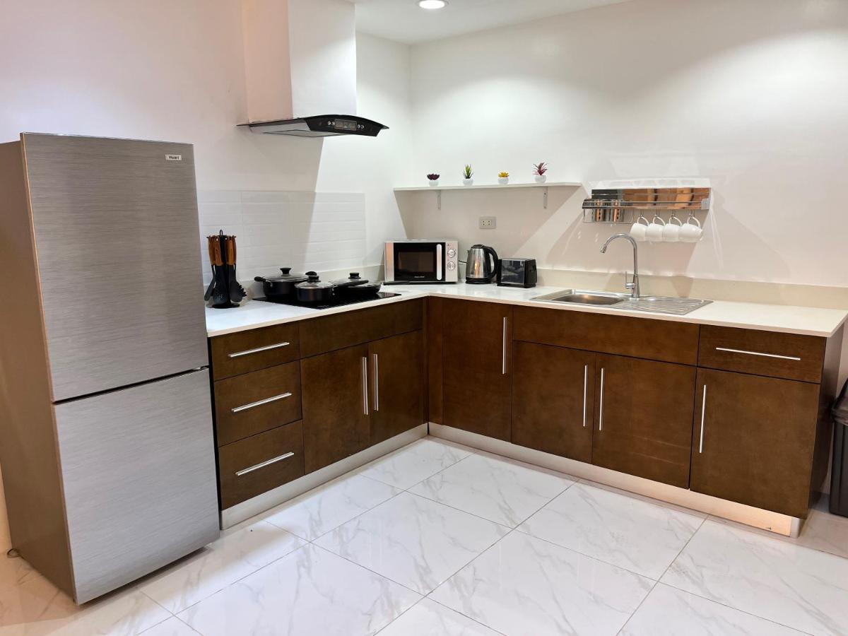 88th Avenue Aparthotel *