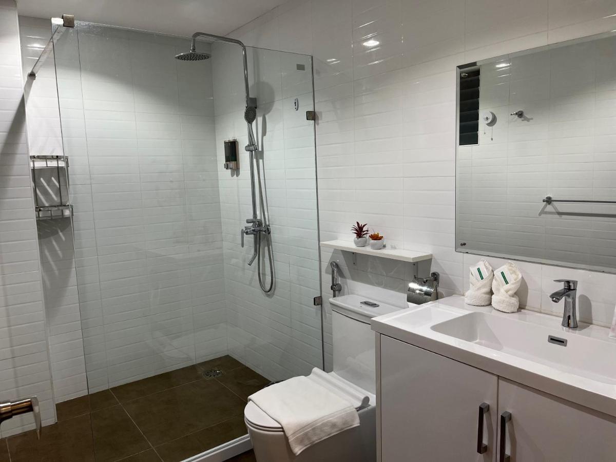 Aparthotel 88th Avenue *