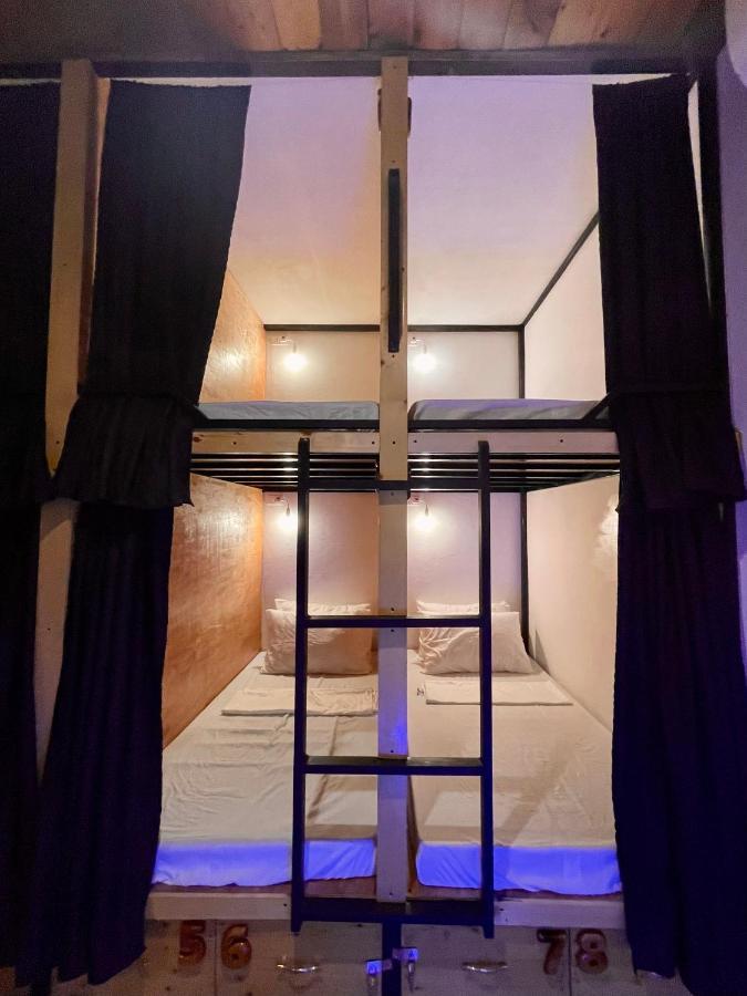Hostel Momo Moalboal