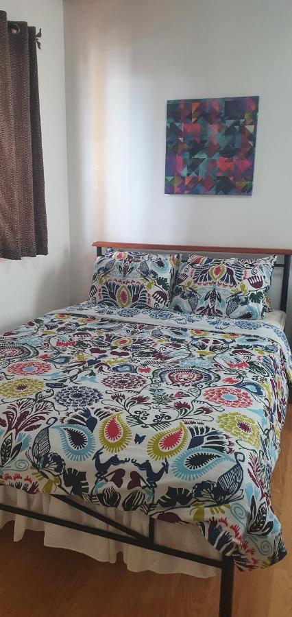 Lola's Bed & Breakfast *
