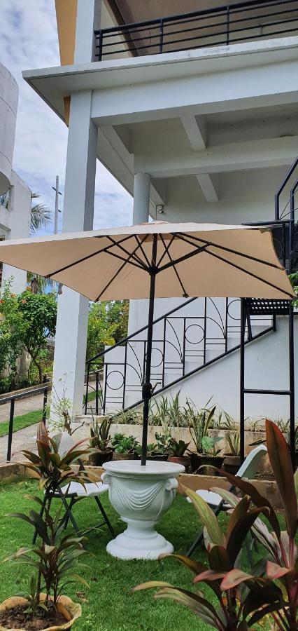 Bed & Breakfast Lola's Lapu-Lapu City