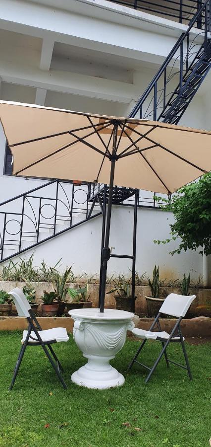 Bed & Breakfast Lola's *